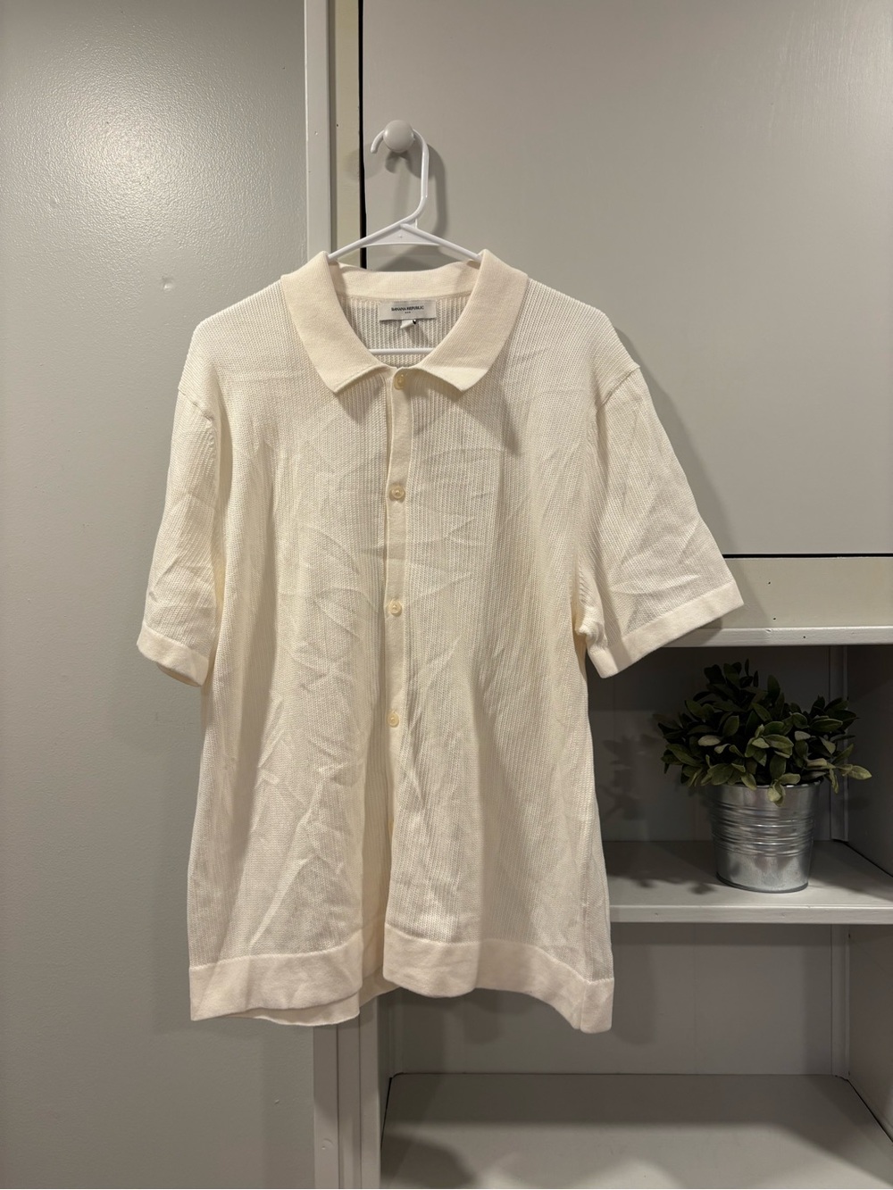 Banana Republic Cream Short-Sleeve Button Up Polo